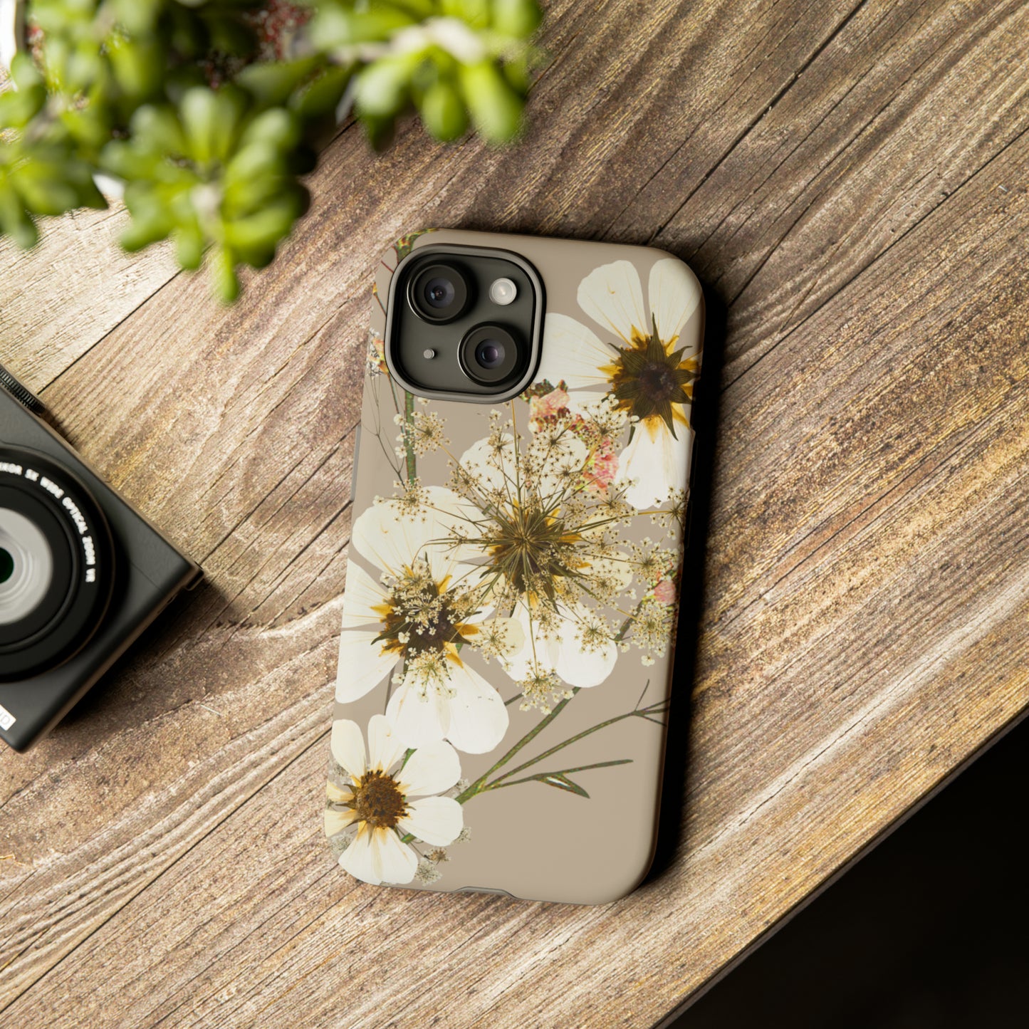 iPhone Cases with flower designs